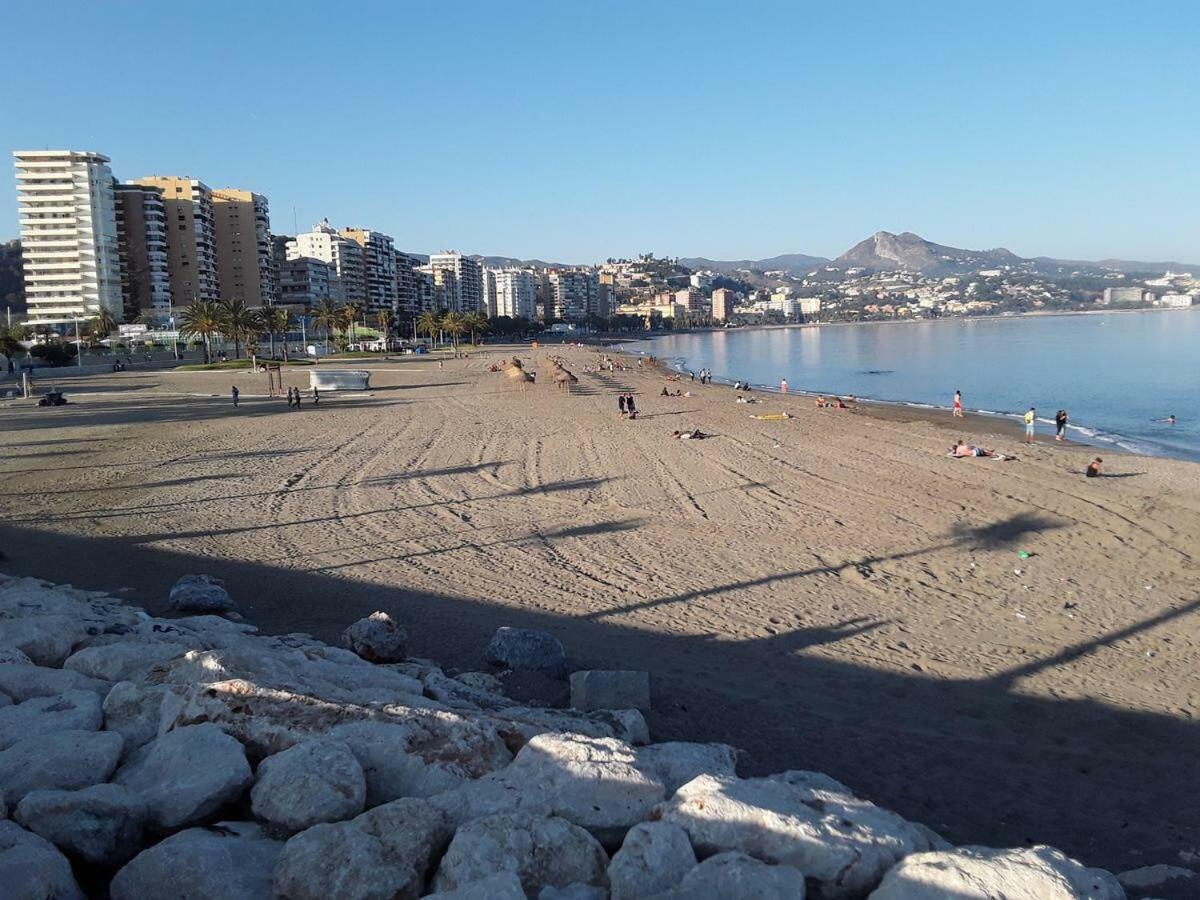 La Casita De La Playa Apartment Malaga Exterior photo